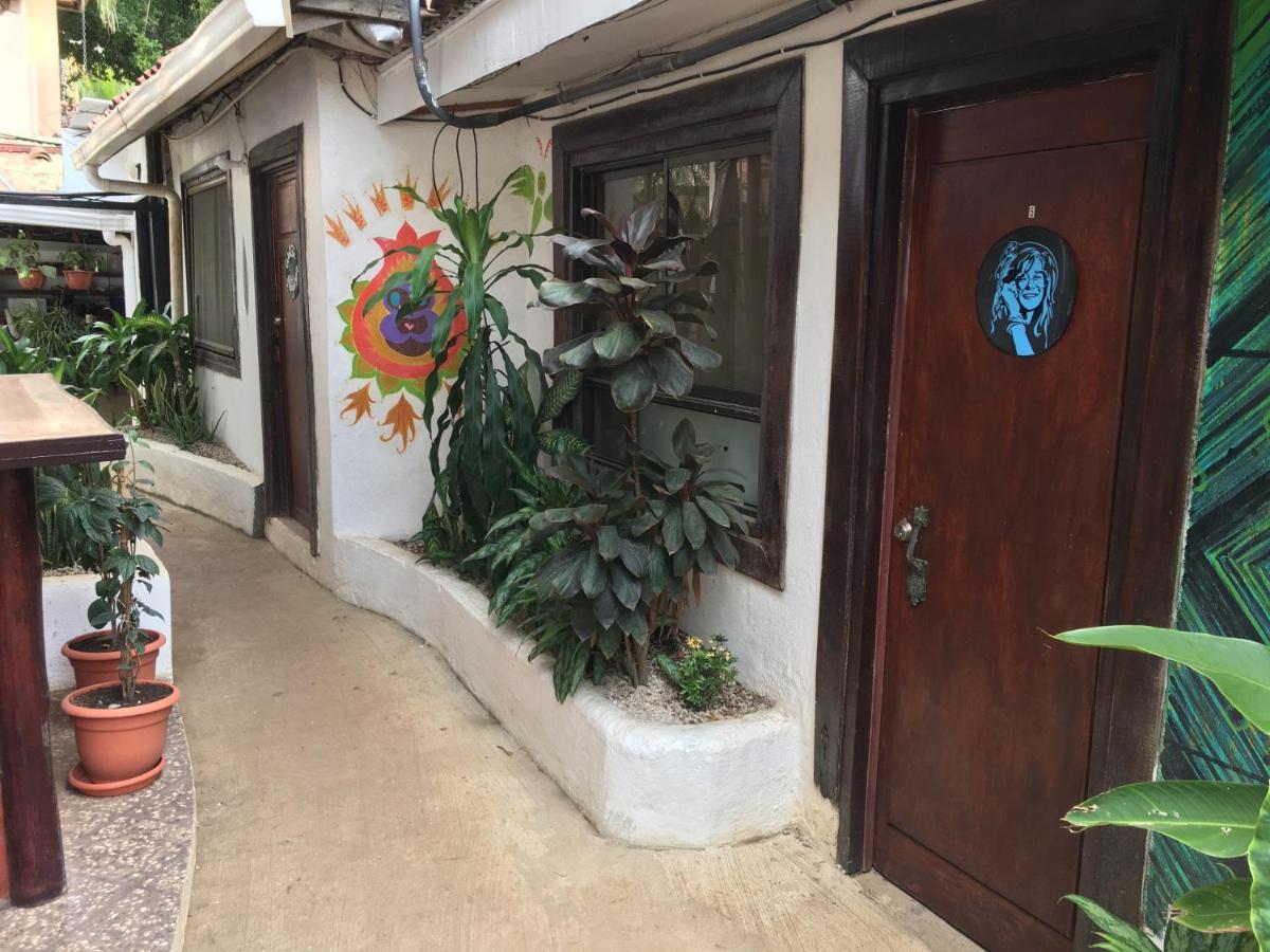 Pura Vida Hostel 타마린도 외부 사진